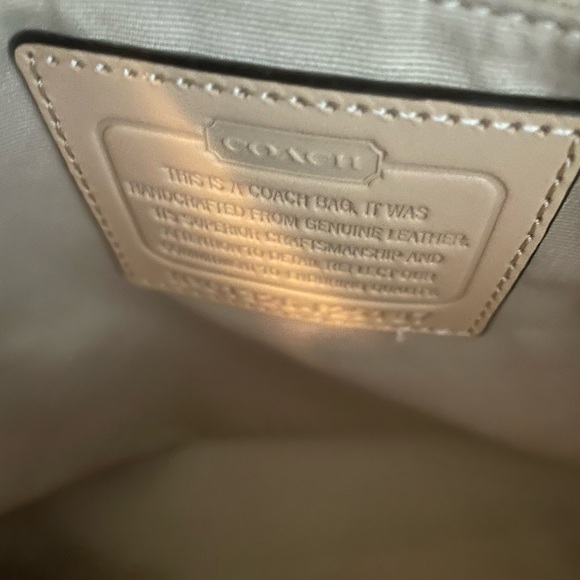 Coach Signature Stripe Embrossed patent Tote Bag - Picture 7 of 14